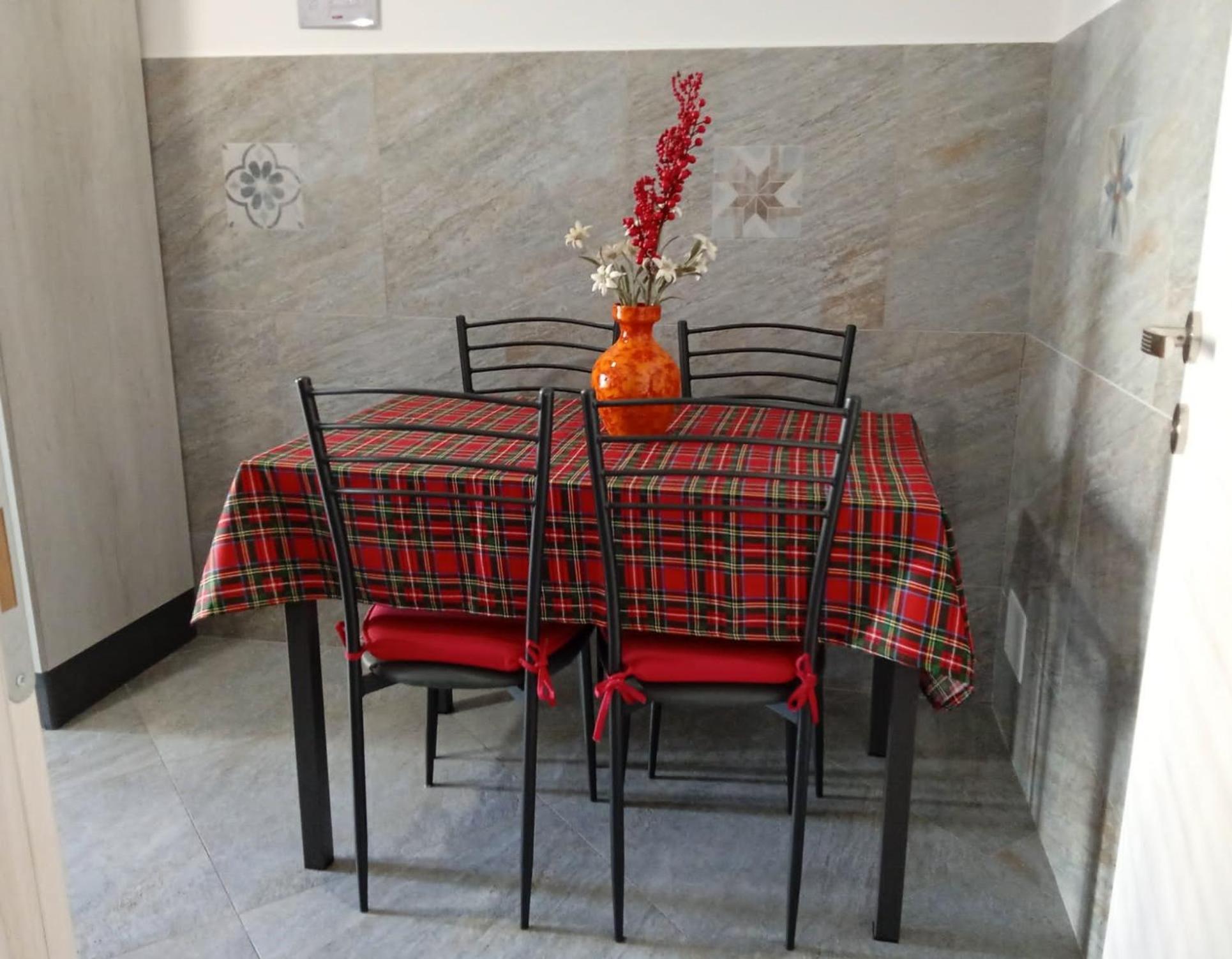 Casalucina Apartment โรม ภายนอก รูปภาพ