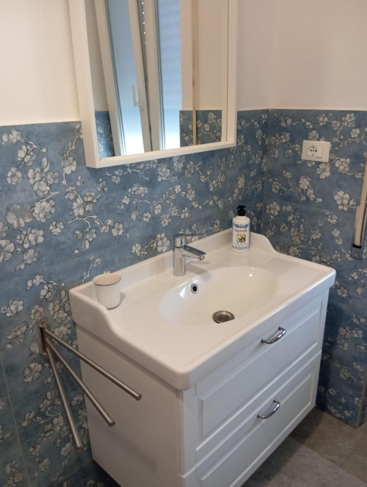 Casalucina Apartment โรม ภายนอก รูปภาพ